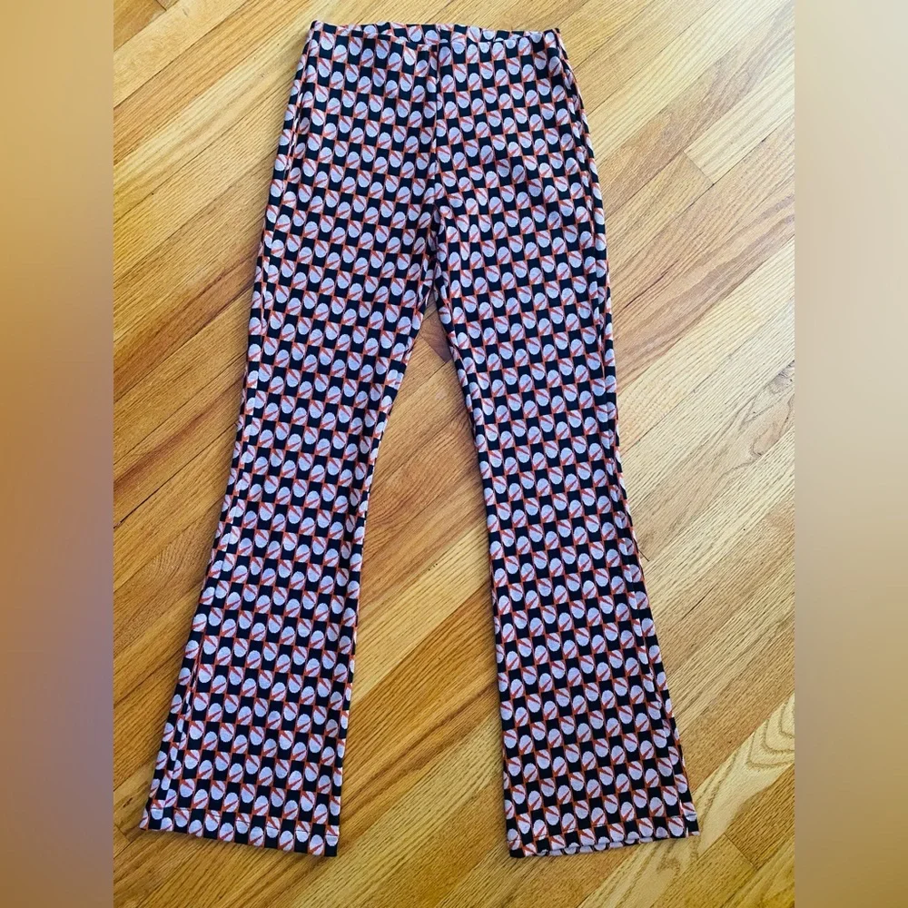 Zara Geometric Patterned Flare Pants - Picture 7 of 10